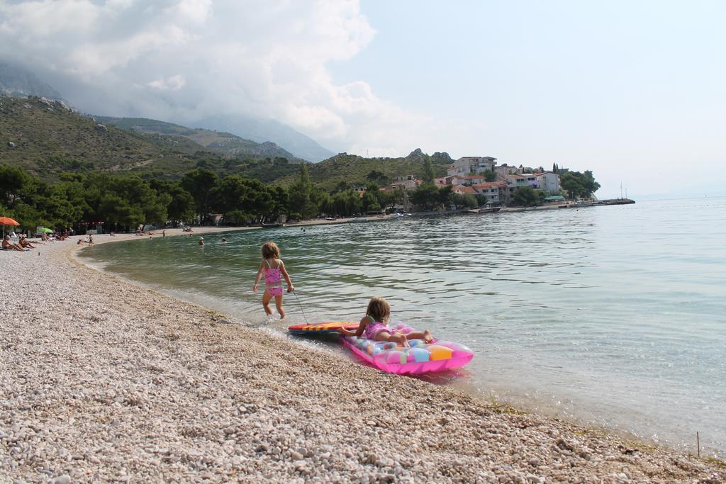 Apartments Anini Dvori Promajna Kültér fotó